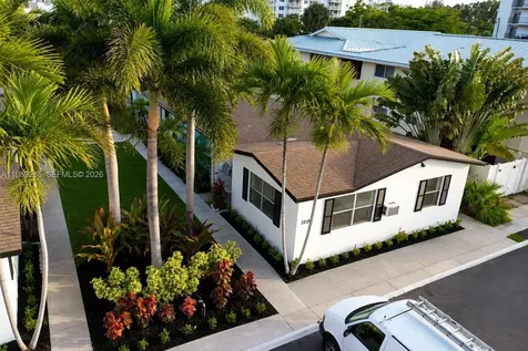3210 Canal Drive Pompano Beach FL 33062