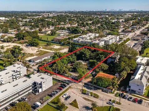 13265 Alexandria Drive Opa-Locka FL 33054