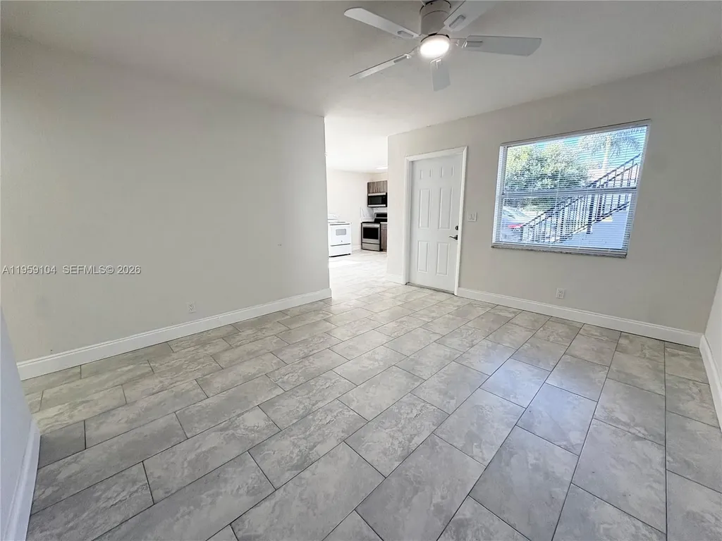 4119 Woodside Drive Coral Springs FL 33065