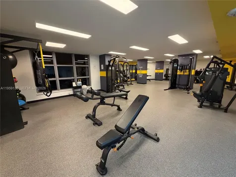 3500 Mystic Pointe Drive Aventura FL 33180