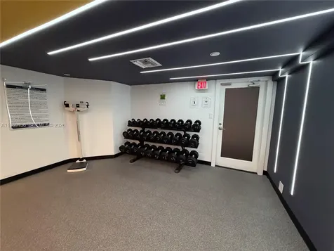 3500 Mystic Pointe Drive Aventura FL 33180