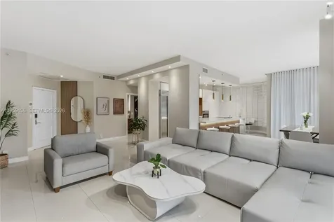 3500 Mystic Pointe Drive Aventura FL 33180