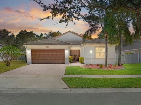 1861 NW 142nd Terrace Pembroke Pines FL 33028