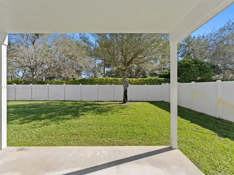 1861 NW 142nd Terrace Pembroke Pines FL 33028