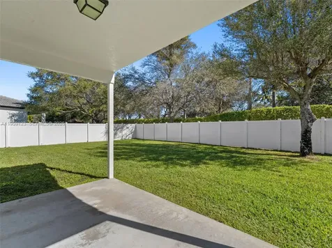 1861 NW 142nd Terrace Pembroke Pines FL 33028