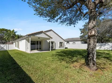 1861 NW 142nd Terrace Pembroke Pines FL 33028