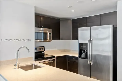 185 SE 14th Terrace Miami FL 33131