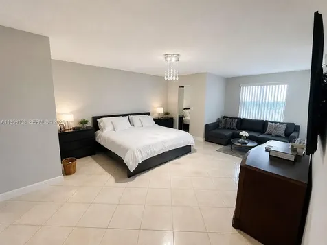 3940 Inverrary Boulevard Lauderhill FL 33319