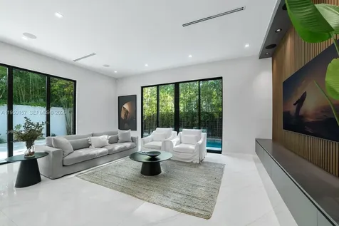 1780 Chucunantah Road Miami FL 33133