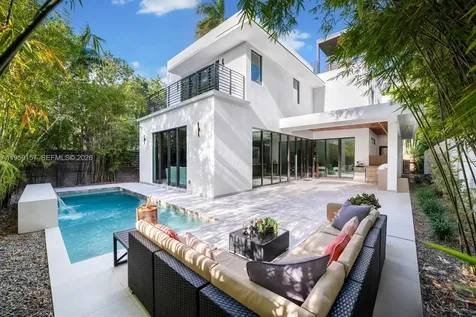 1780 Chucunantah Road Miami FL 33133