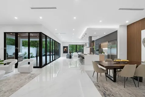 1780 Chucunantah Road Miami FL 33133