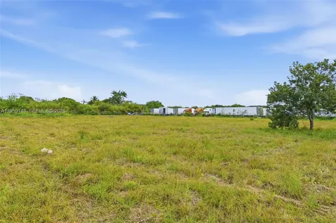 160XX SW 207th Avenue Miami FL 33187