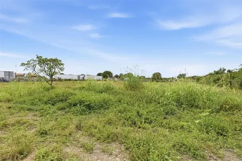 160XX SW 207th Avenue Miami FL 33187
