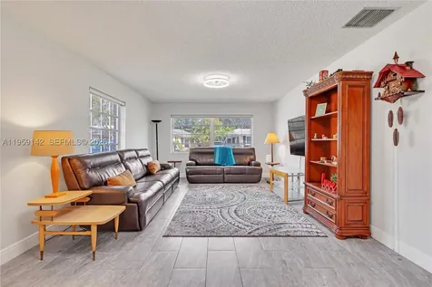 10115 44th Way S Boynton Beach FL 33436