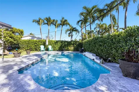 9390 SW 190th Street Cutler Bay FL 33157