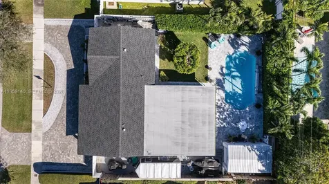 9390 SW 190th Street Cutler Bay FL 33157