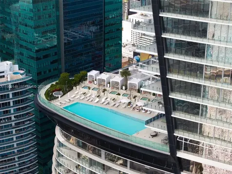 300 Biscayne Boulevard Way Miami FL 33131