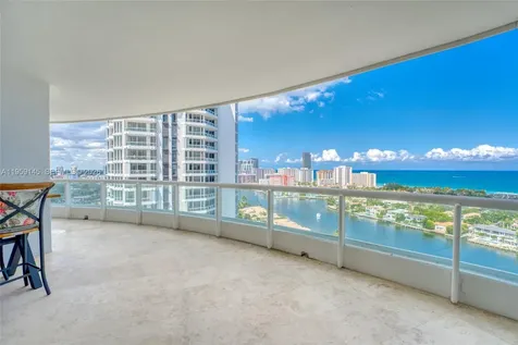 21050 Point Place Aventura FL 33180
