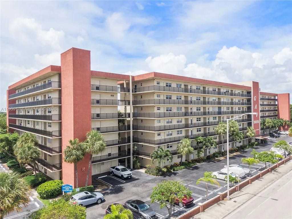 2350 NE 14th Street Causeway Pompano Beach FL 33062