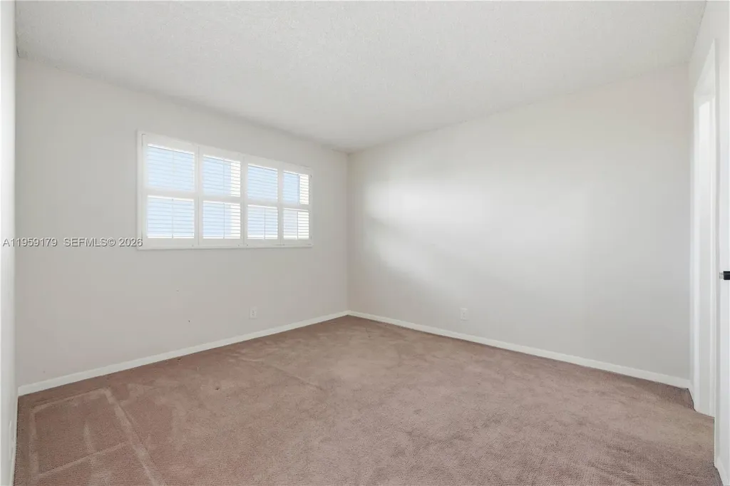 2350 NE 14th St Causeway Pompano Beach FL 33062
