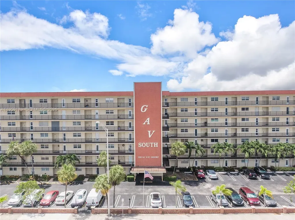 2350 NE 14th St Causeway Pompano Beach FL 33062