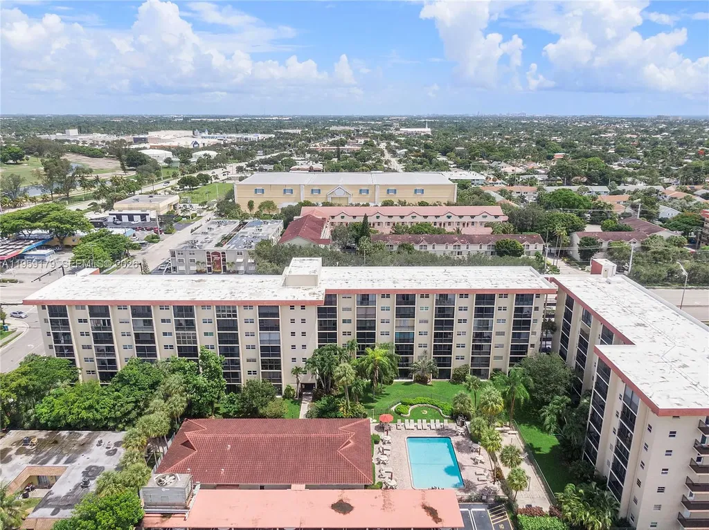 2350 NE 14th St Causeway Pompano Beach FL 33062