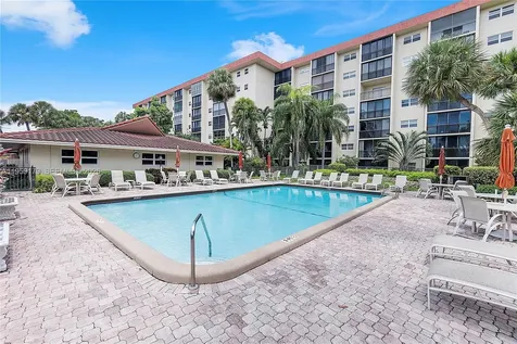 2350 NE 14th Street Causeway Pompano Beach FL 33062