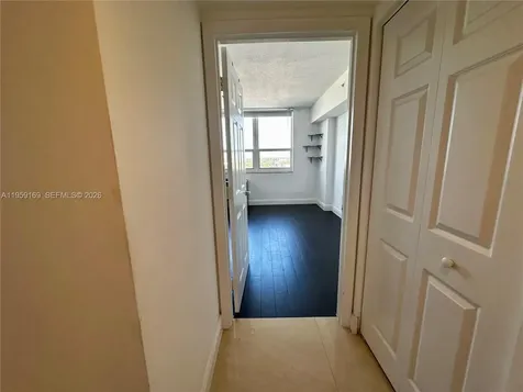 3232 SW 22nd Terrace Miami FL 33145