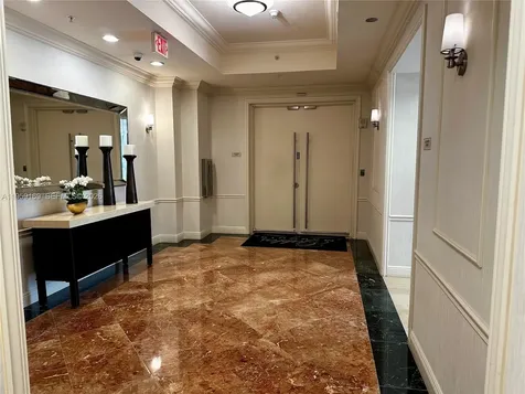 3232 SW 22nd Terrace Miami FL 33145