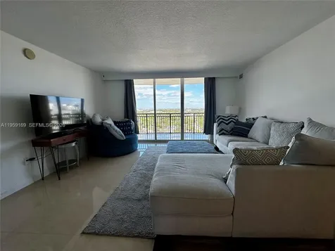 3232 SW 22nd Terrace Miami FL 33145