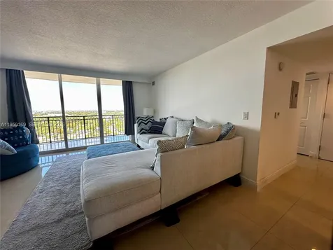 3232 SW 22nd Terrace Miami FL 33145