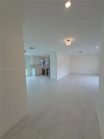 19221 SW 92nd Road Cutler Bay FL 33157