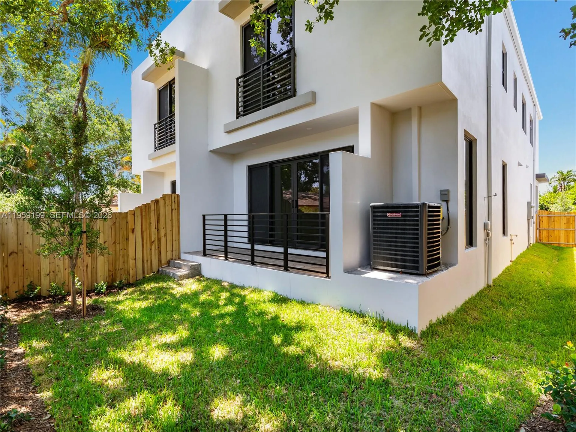847 SW 29th Street Fort Lauderdale FL 33315