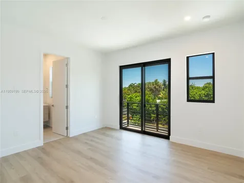 847 SW 29th Street Fort Lauderdale FL 33315