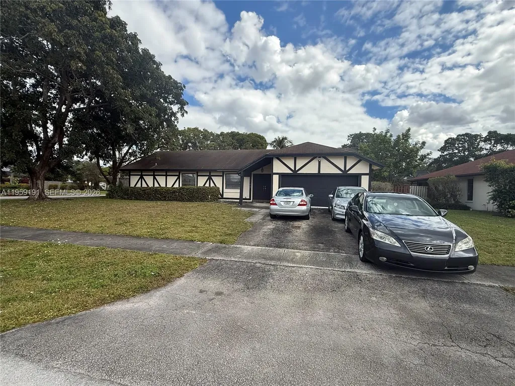 1140 NW 78th Terrace Plantation FL 33322