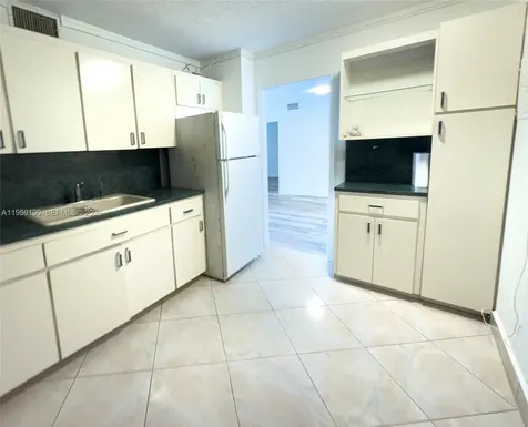 5750 Collins Avenue Miami Beach FL 33140