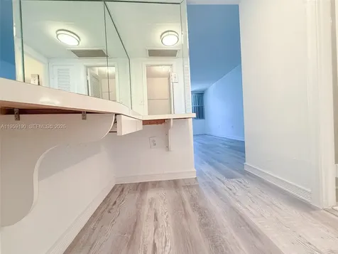 5750 Collins Avenue Miami Beach FL 33140