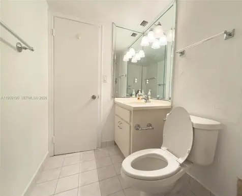 5750 Collins Avenue Miami Beach FL 33140