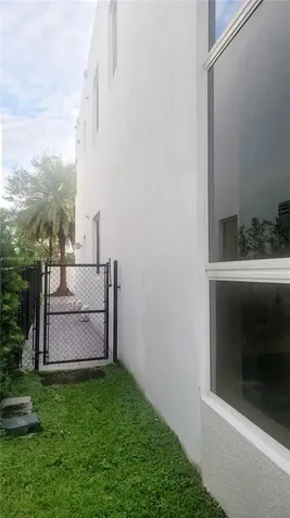 Doral FL 33178