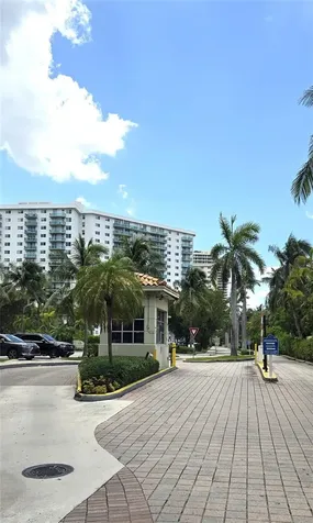 19390 Collins Avenue Sunny Isles Beach FL 33160