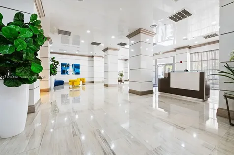 19390 Collins Avenue Sunny Isles Beach FL 33160