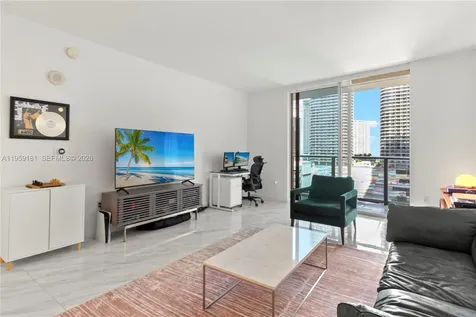 1100 S Miami Avenue Miami FL 33130