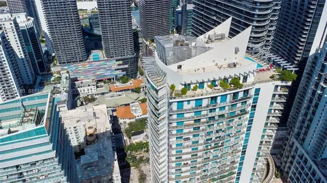 1100 S Miami Avenue Miami FL 33130