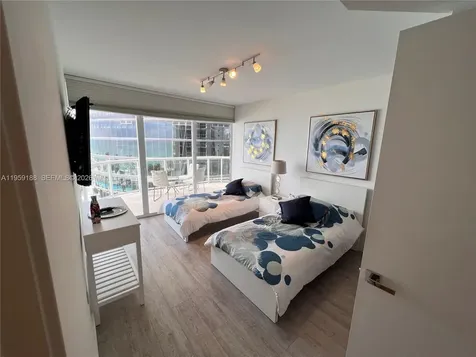 18671 Collins Avenue Sunny Isles Beach FL 33160