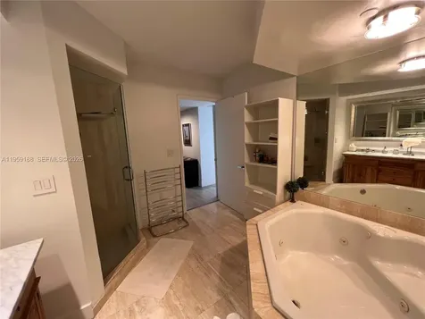18671 Collins Avenue Sunny Isles Beach FL 33160