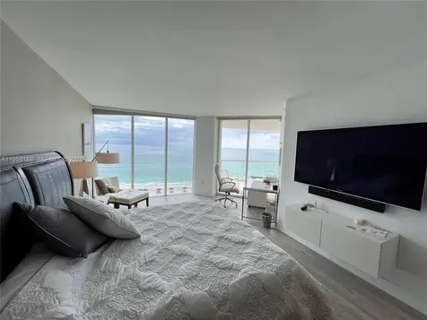 18671 Collins Avenue Sunny Isles Beach FL 33160
