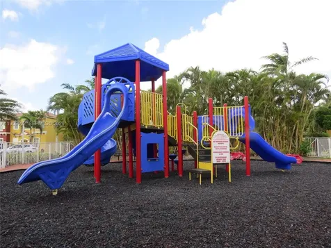 741 SE 2nd Street Homestead FL 33030