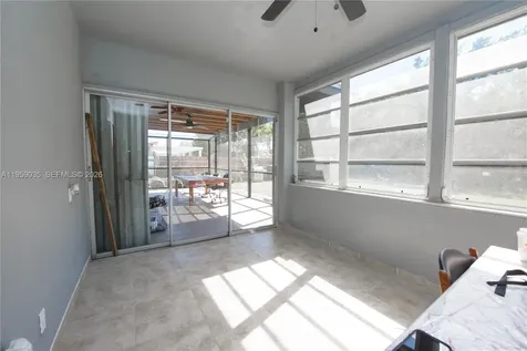 1560 NE 11th Street Homestead FL 33033
