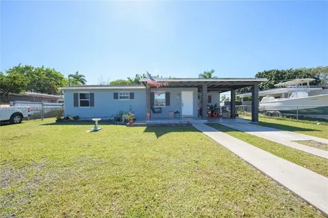 1560 NE 11th Street Homestead FL 33033