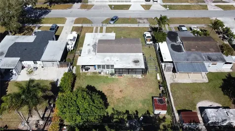 1560 NE 11th Street Homestead FL 33033